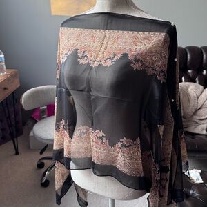 Elegant Black and Pink Women's Top